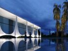 O Palácio da Alvorada, residência oficial do Presidente da República