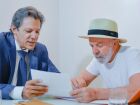 Presidente da República, Luiz Inácio Lula da Silva, durante reunião com o Ministro da Fazenda, Fernando Haddad
