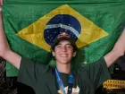 Gui Khury, aos 16, é ouro no Vert dos X-Games e se isola como adolescente recordista