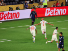 Karim Onisiwo recolocou austríacos na frente após empate dos mexicanos. 