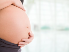 Brasileiras estão adiando a maternidade e tendo cada vez menos filhos, segundo o IBGE. Aumentou também o número de mulheres sem descendentes.