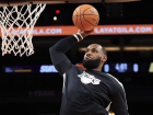 LeBron James irá ficar nos Lakers na próxima temporada da NBA. 