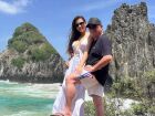 Amado Batista, 73, com a namorada Calita Franciele, 23 