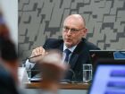 O diretor-geral da Abin, Luiz Fernando Corrêa, durante audiência no Senado, em outubro de 2023 