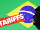 Senadores dos EUA pedem a Trump que retire tarifa de 50% sobre produtos brasileiros