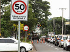 A partir de 6 de agosto, Campo Grande começará os testes de radares de velocidade e sensores de ruído nas principais avenidas da cidade, visando melhorar o controle do trânsito.