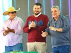 Da esquerda para a direita, o presidente da Câmara de Vereadores de Nioaque, vereador Reinaldo Garcia de Andréa (PP), o prefeito André Guimarães e Marco Aurélio Santullo, presidente estadual do Progressistas (PP-MS).