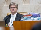 Após perder visto americano, procurador-geral da República Paulo Gonet recebe carta de solidariedade do ministro aposentado Celso de Mello