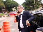 O líder do PT na Câmara, Lindbergh Farias (RJ), chega à sede da Polícia Federal, em Brasília 