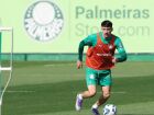 O jogador Joaquín Piquerez, da SE Palmeiras, durante treinamento, na Academia de Futebol.
