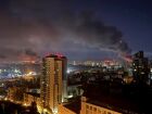 Imagem mostra fumaça sobre Kiev depois de ataque russo nesta sexta-feira, 4. Rússia realizou o maior ataque aéreo contra a Ucrânia durante a madrugada 
