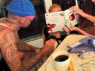Justin Bieber mostra cliques raros do filho, Jack Blues, que está prestes a completar 1 ano 
