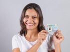 Medida beneficiará cidadãos de baixa renda com isenção de taxas do processo de habilitação