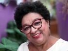 Dona Jacira, mãe dos músicos Emicida e Fióti, morreu aos 60 anos