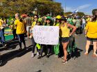Manifestantes entoaram gritos a favor do presidente norte-americano e a Jair Bolsonaro e contra o presidente brasileiro Luiz Inácio Lula da Silva