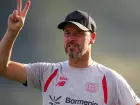 Ten Hag elogia futebol brasileiro em pré-temporada com Bayer no Rio e está ansioso pelo Fla-Flu