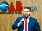 O advogado Francisco Romero Jr. durante palestra sobre juizados especiais, realizada na ESA/MS, em Campo Grande.