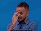 Rafinha se emocionou ao oficializar aposentadoria. 