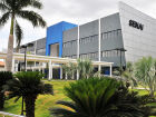 Senai-MS oferece 60 vagas em cursos superiores com foco na indústria local; aulas começam em julho de 2025.