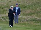 Trump tem jogado em campos de golfe de sua família no Reino Unido, onde agendou encontros com líderes europeus