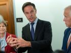 Secretário-geral da Otan, Mark Rutte e os senadores Jeanne Shaheen e Thom Tillis no Capitólio
