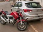 Troca de faixa causa colisão entre carro e moto na avenida Eduardo Elias Zahra