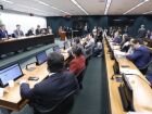 Presidentes e líderes partidários da Câmara articulam medidas contra a 