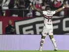 André Silva comemora gol do São Paulo sobre o Atlético Nacional no Morumbis