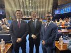O Presidente da CONAMP, Tarcísio José Sousa Bonfim (MA), Alexandre Magno e o procurador Paulo Passos