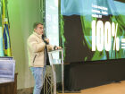 Marçal Filho discursa durante o 1º Encontro Regional de Rádio e TV, realizado em Dourados (MS)