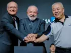 Lula elogia China e critica EUA em inauguração de fábrica de carros elétricos em SP.