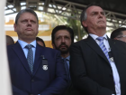 Tarcísio de Freitas e Jair Bolsonaro em cerimônia de aniversário da Rota, em SP 
