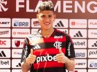 Jorge Carrascal vai usar a camisa 15 no Flamengo 