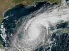 NOAA prevê até 18 tempestades e até 5 grandes furacões no Atlântico até novembro.