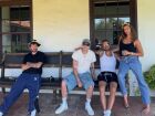 Ao lado de Hailey, Justin Bieber posta foto ao som de 'Águas de Março', de Tom Jobim e Elis Regina 