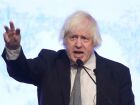 Boris Johnson, ex-primeiro ministro do Reino Unido, chamou o encontro de Putin com Trump de 'o episódio mais nauseante de toda a sórdida história da diplomacia internacional' 