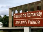 Itamaraty enviou pedido de visto para Alexandre Padilha após cancelamento das autorizações da esposa e da filha do ministro.