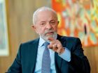Lula comenta sobre a posição de Tarcísio de Freitas nas pesquisas e reafirma sua candidatura competitiva por São Paulo.