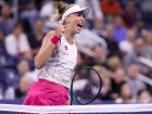 Bia Haddad celebra vitória dominante sobre Sakkari e avança às oitavas do US Open.