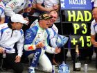 Isack Hadjar quebra troféu de terceiro lugar no GP da Holanda da F1 em 2025