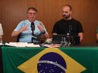 O ex-presidente Jair Bolsonaro e o seu filho 02, Eduardo Bolsonaro, foram indiciados pela Polícia Federal