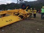 Avião de pequeno porte cai em Santa Catarina e deixa pelo menos uma pessoa morta. 