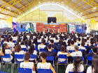 Jovens participam de oficinas criativas e espetáculo teatral na Maratona de Inovação em Dourados.