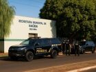 Polícia Federal realiza operação na Secretaria de Saúde de Selvíria e em endereços de ex-gestores, investigando supostas irregularidades.