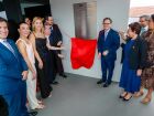 Autoridades da OAB-MS e convidados durante o descerramento da placa da nova sede da subseção em Pedro Gomes
