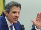 Haddad confirma estudo sobre alteração na lei para permitir que estados adquiram produtos afetados pelo tarifaço e destinem à alimentação escolar