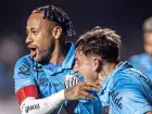 Neymar comemora gol do Santos contra o Juventude 