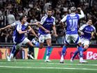 Cruzeiro vence na Arena MRV e abre boa vantagem sobre o rival Atlético.