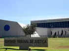 O STJ rejeita pedido de juiz aposentado para receber adicionais por trabalho como substituto em comarcas superiores