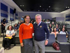 Jaceguara Dantas da Silva, coordenadora da campanha e Beto Pereira, presidente do Grupo Pereira